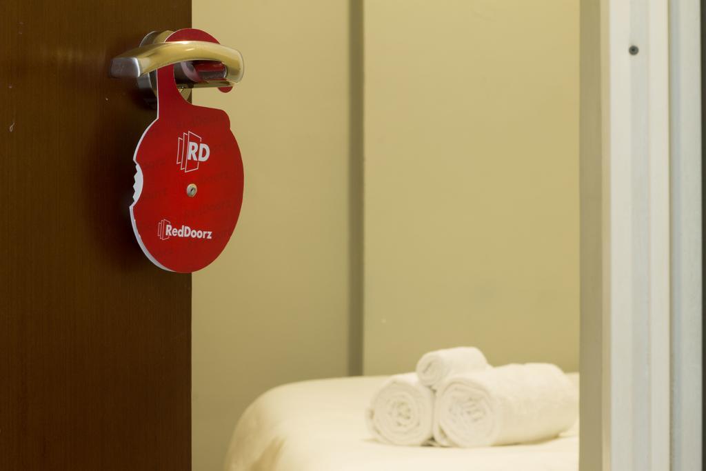 Reddoorz @ Menteng Jakarta Eksteriør bilde
