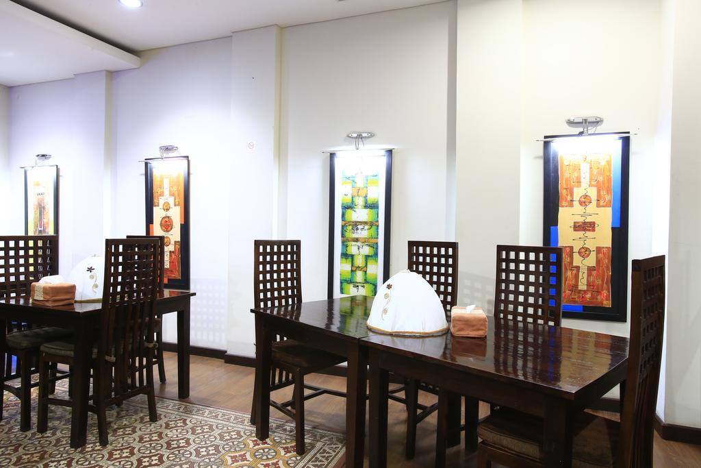 Reddoorz @ Menteng Jakarta Eksteriør bilde